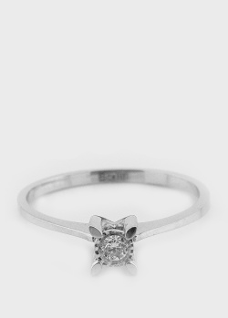 Золотое кольцо с бриллиантом, фото