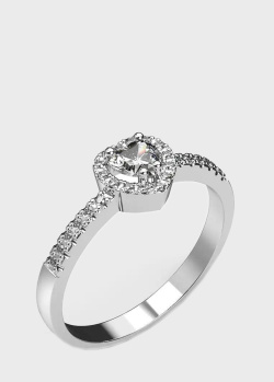 Золотое кольцо с бриллиантом в виде сердца, фото