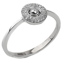 Золотое кольцо с россыпью белых бриллиантов, фото