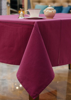 Фиолетовая скатерть Tint 170х170см с ажурными полосками, фото